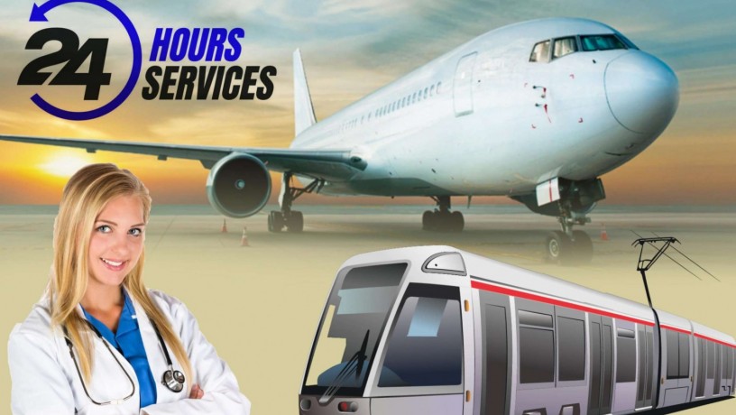 panchmukhi-train-ambulance-in-patna-opting-for-the-medical-evacuation-service-big-0