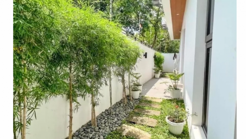 beautiful-aesthetic-house-and-lot-for-sale-in-filinvest-heights-quezon-city-big-8