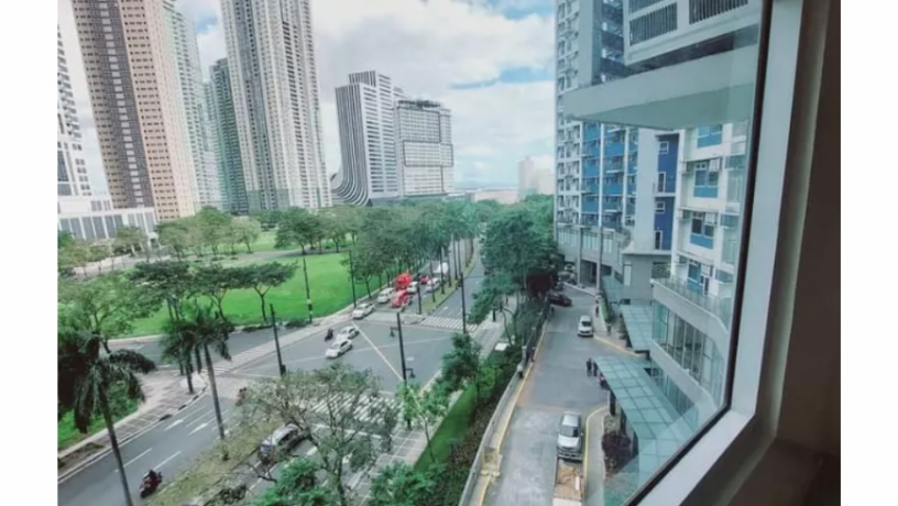 2br-condo-for-sale-in-trion-towers-mckinley-bgc-taguig-for-only-52k-monthly-big-1