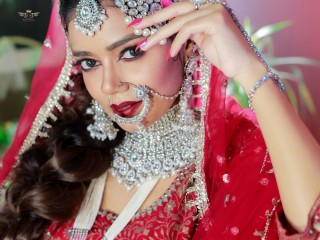 Hire Bihar's No.1 Bridal Makeup Artist in Patna by Meenakshi Dutt