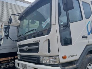 FOR SALE! DUMP TRUCK