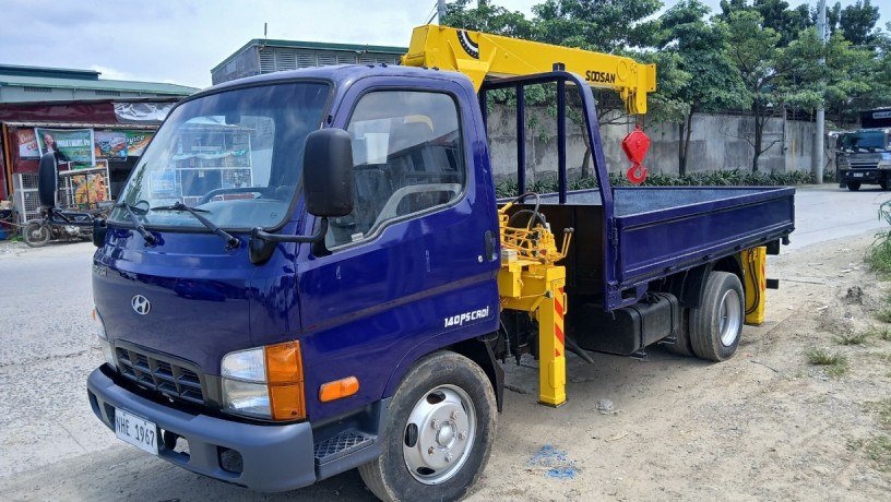 hyundai-boom-truck-big-0