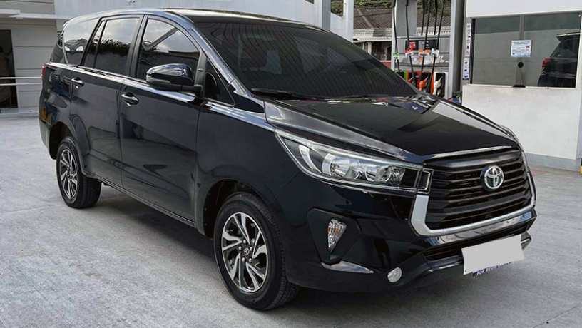 2022-toyota-innova-armored-big-2