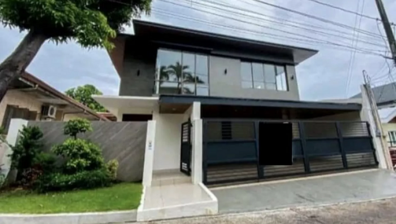 brand-new-2-storey-house-for-sale-in-tahanan-village-paranaque-big-0