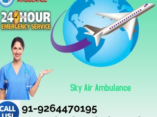 Well-Trained Paramedical Staff in Aligarh by Sky Air Ambulance