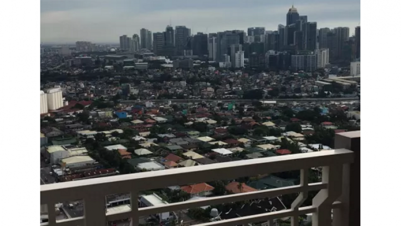 for-sale-2br-furnished-unit-in-lumiere-residences-pasig-city-big-3