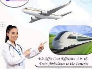 Medilift Train Ambulance Service in Kolkata with Well-Experienced Medical Crew