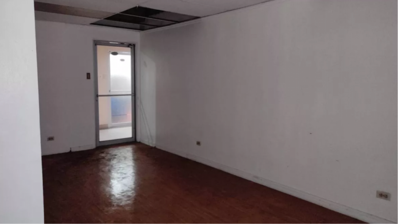for-sale-foreclosed-commercial-unit-in-cityland-8-makati-city-big-4