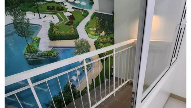 1-bedroom-with-balcony-at-light-2-residences-for-sale-in-mandaluyong-city-big-7