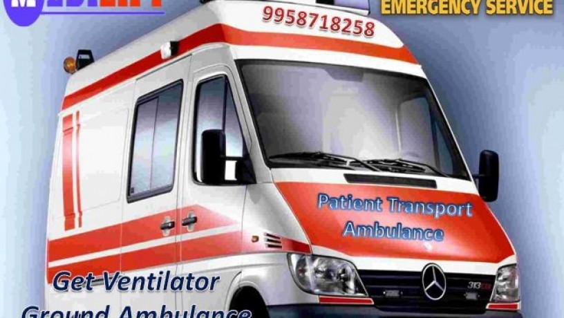 cheapest-road-ambulance-in-kolkata-by-medilift-big-0