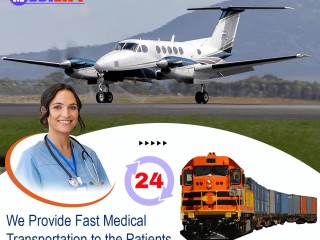 Medilift Train Ambulance Service in Guwahati with a Highly Qualified Healthcare Crew