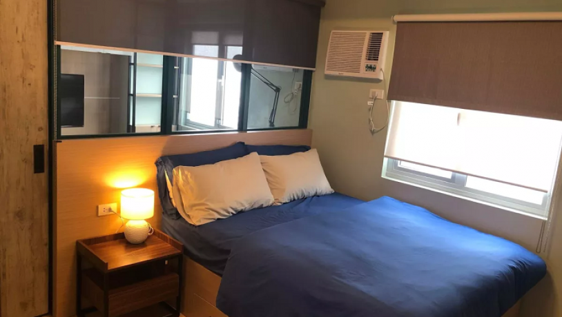 exquisitely-interiored-1br-condo-unit-with-parking-slot-in-bgc-taguig-for-sale-big-0