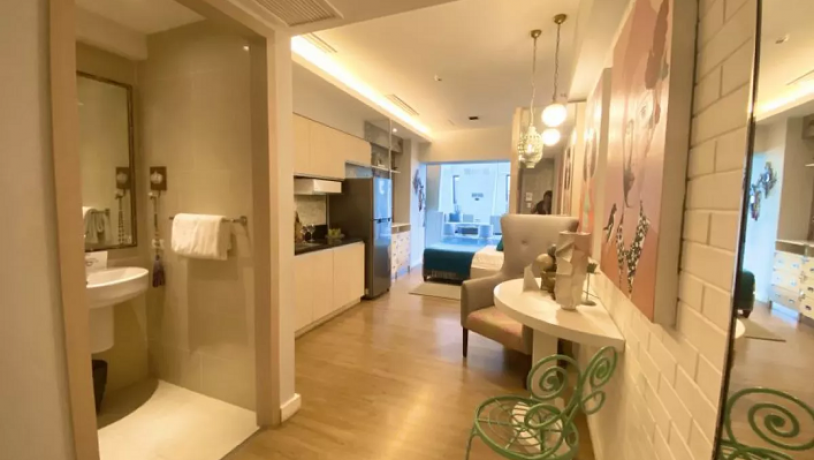 1-bedroom-condo-unit-for-sale-at-the-sandstone-at-portico-ortigas-pasig-city-big-2