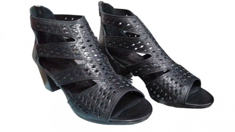 sempre-di-sandals-wheels-adult-size-37-big-0