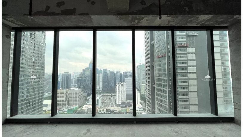 high-street-bgc-office-space-with-unobstructed-view-of-bgc-skyline-for-sale-big-4