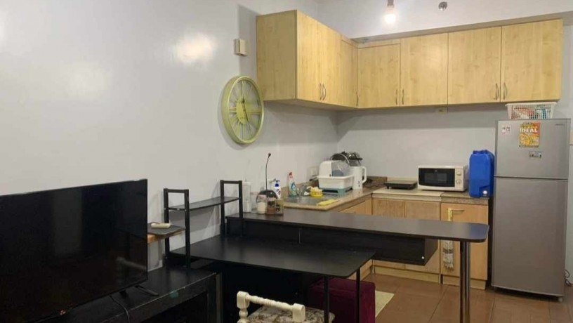 qc-1-bedroom-unit-for-sale-at-capital-towers-near-st-lukes-big-2