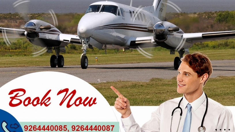 select-angel-air-ambulance-service-in-chandigarh-a-highly-experienced-medical-team-big-0