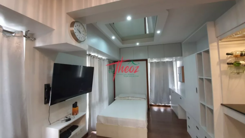 beautiful-1-bedroom-unit-at-la-verti-residences-pasay-city-for-sale-big-0